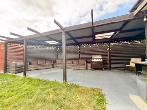 Photo 8- click for photo gallery